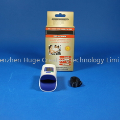 China Van de het Schermvingertop van Bluetooth OLED de Impuls Oximeter met Twee AMERIKAANSE CLUB VAN AUTOMOBILISTEN1.5v alkalische batterijen leverancier