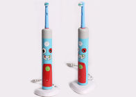 China Jong geitje elektrische tandenborstel compatibel met Mondelinge B met 2 minuten tijdopnemer met beeldverhaalontwerp fabriek